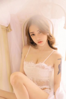 愤怒的拳头